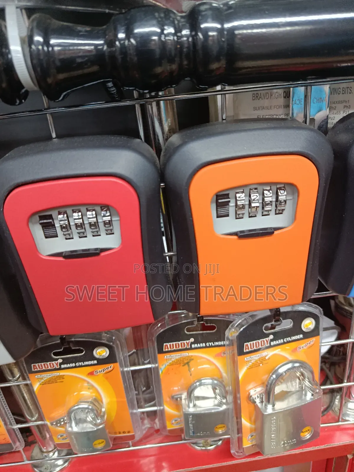 Metallic Keylock Box Red /Orange