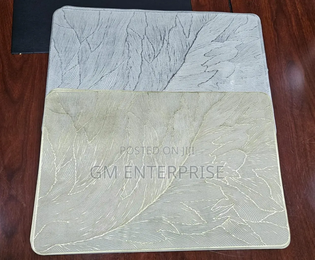 6pcs PVC Non-Woven Table Mats