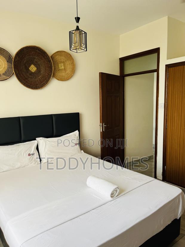 Fully Furnished One Bedroom Apartment in Nyali - thumbnail 7