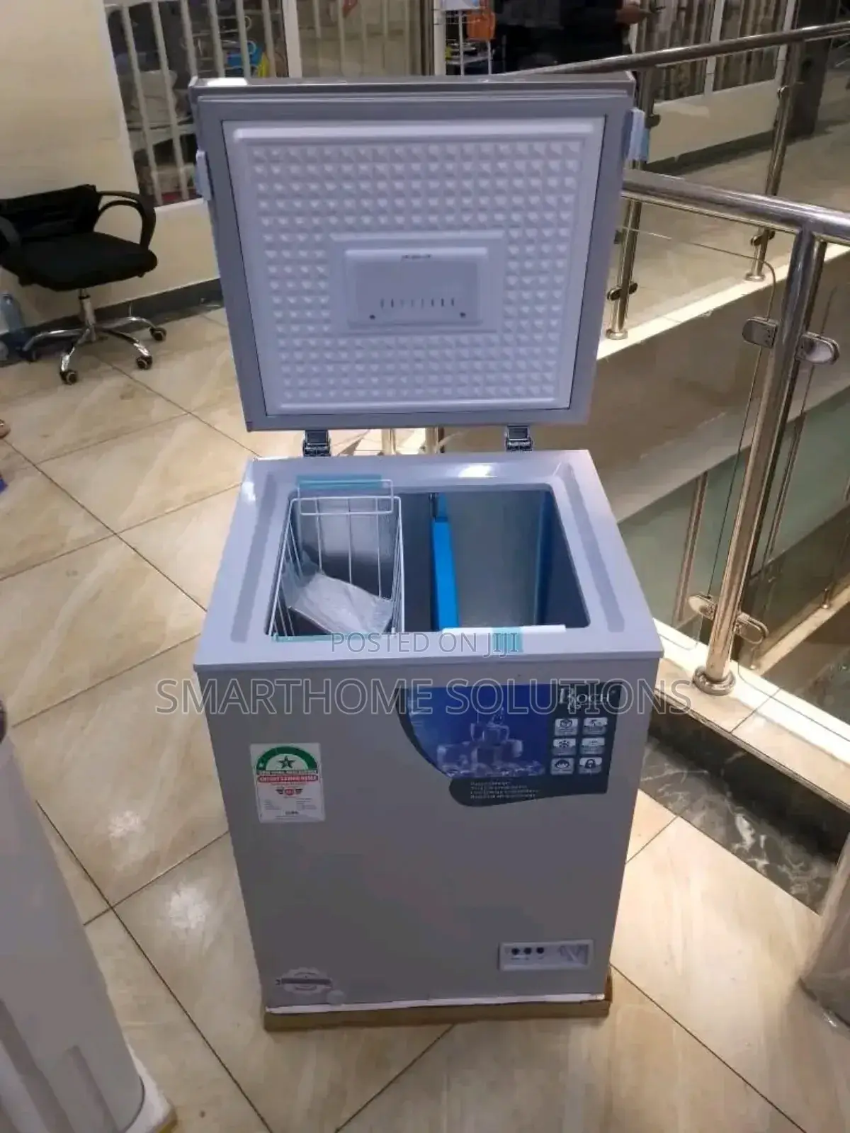 Efficient and Spacious: Roch RCF-130-G 130l Chest Freezer