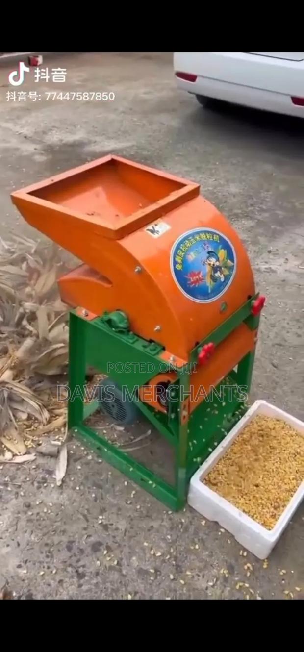 Corn Sheller Machine - main view
