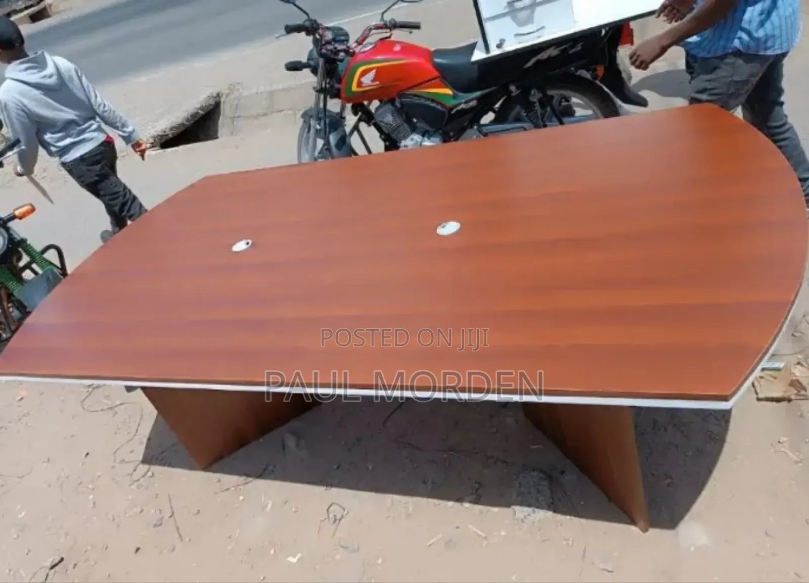 Boardroom Table 1.8m