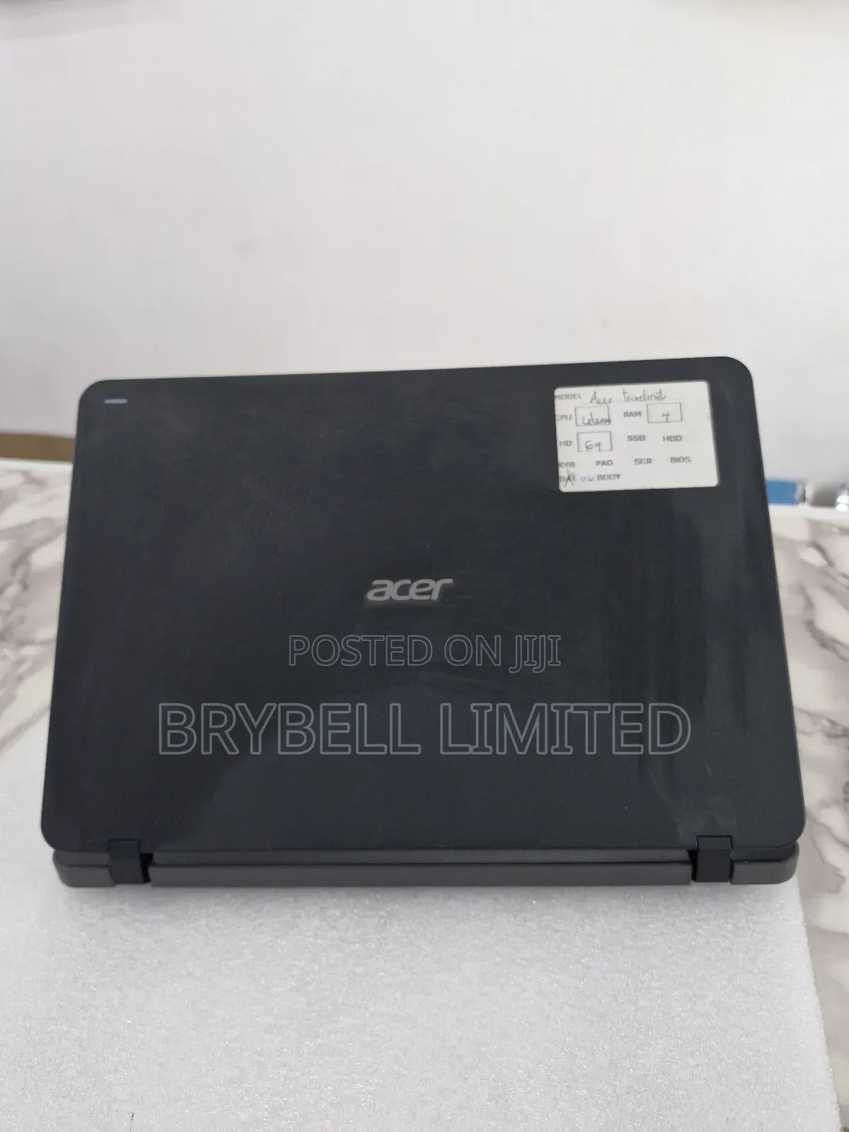 Laptop Acer TravelMate B 4GB Intel Celeron HDD 72GB