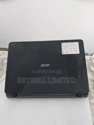 Laptop Acer TravelMate B 4GB Intel Celeron HDD 72GB