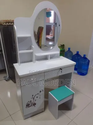 Vanity Desk /Dressing Mirror