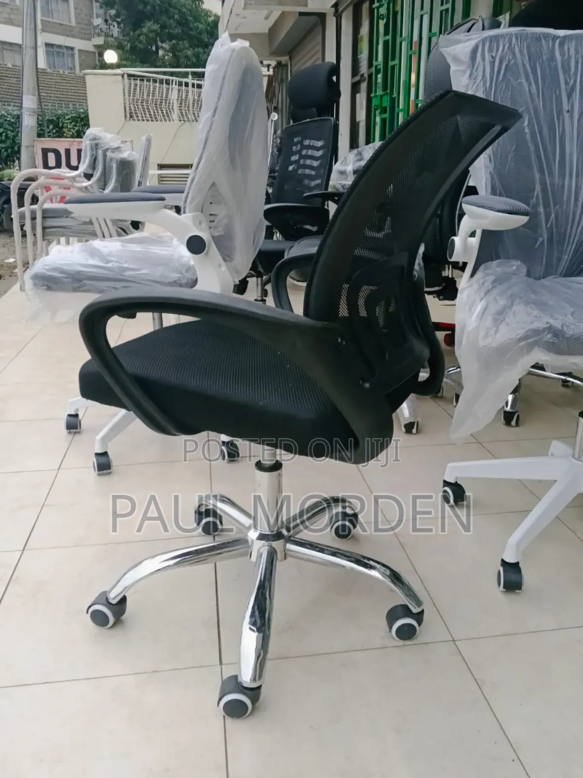Adjustable Height Office Mesh Chair