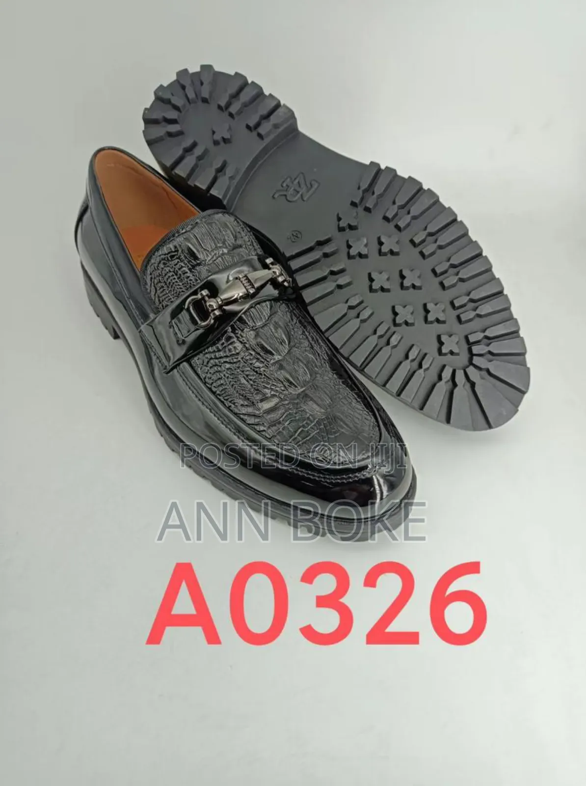Fernando Wetlooks
Sizes: 40-45