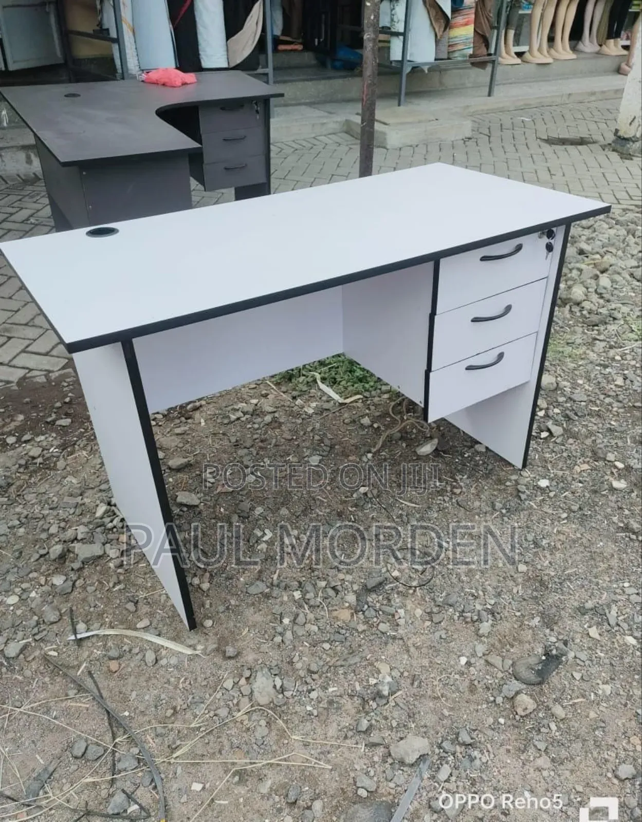 White Office Computer Table With Drawers