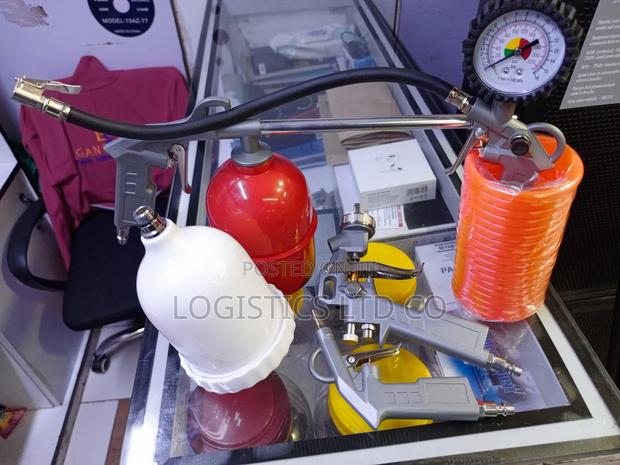 Kit 5 Accessori Pneumatici With Tyre Inflating Gun