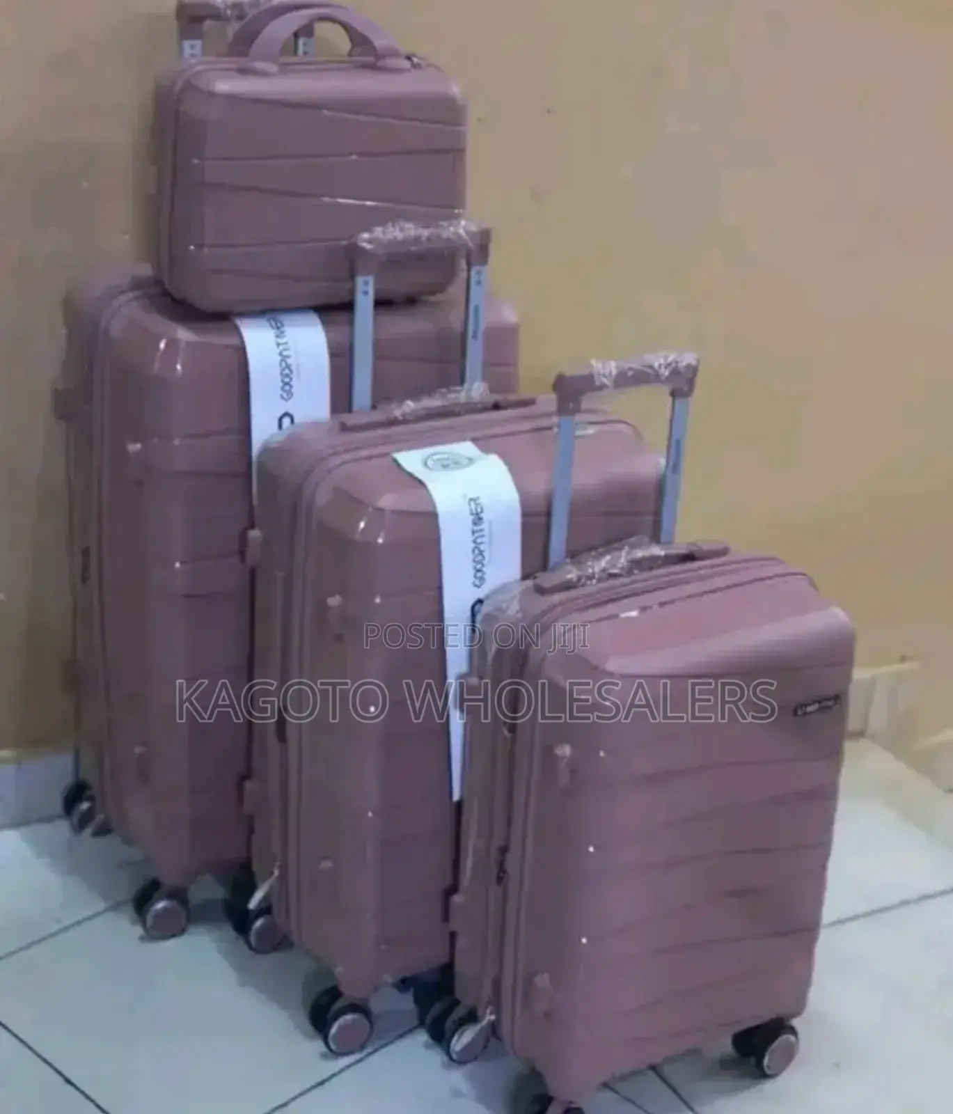 4 in 1 Travelling Suitcase/Briefcase Brown
