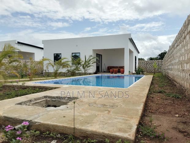 2bdrm Bungalow in Neptune Area, Diani for sale - main view