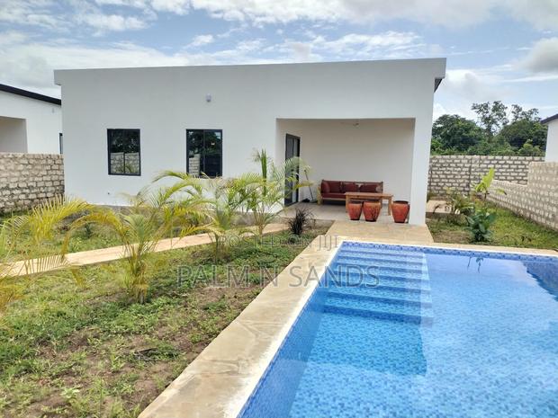 2bdrm Bungalow in Neptune Area, Diani for sale - thumbnail 4