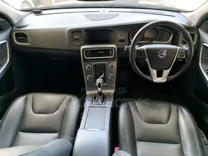 Volvo S60 2018 Black