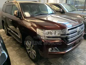Toyota Land Cruiser 4.6 V8 ZX 2019 Brown