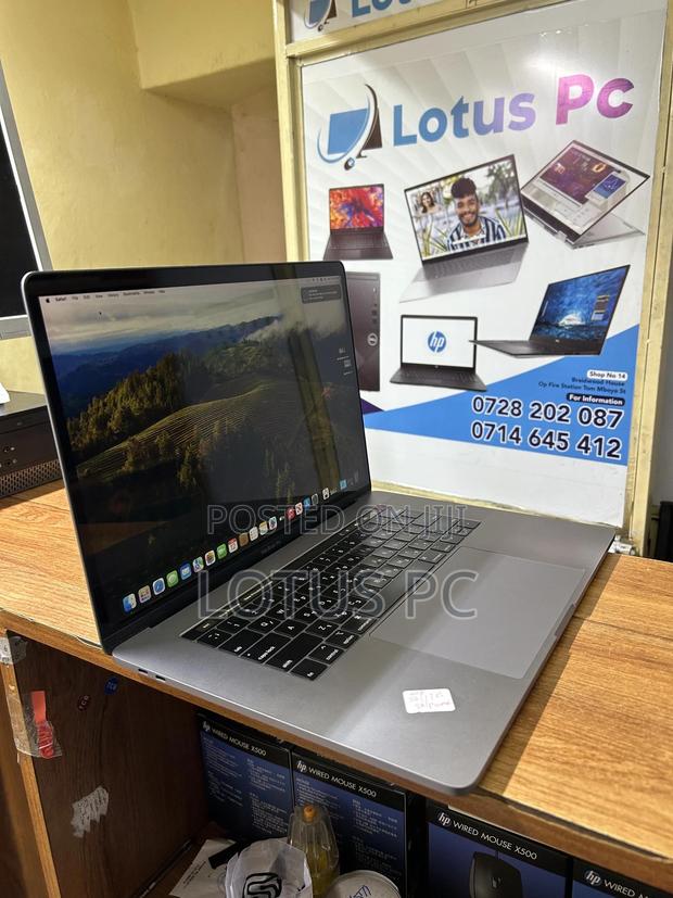 Laptop Apple MacBook Pro 2018 32GB Intel Core I9 SSD 1T - thumbnail 3