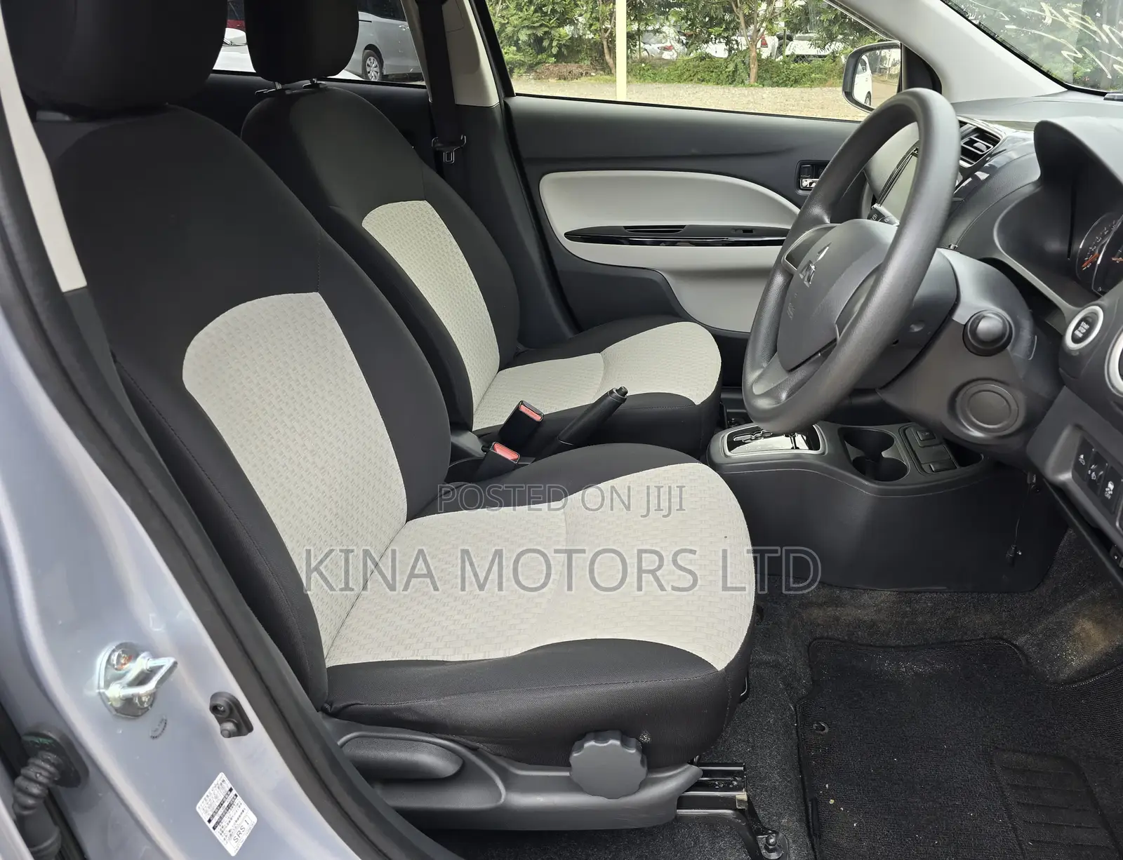 Mitsubishi Mirage 2019 Silver
