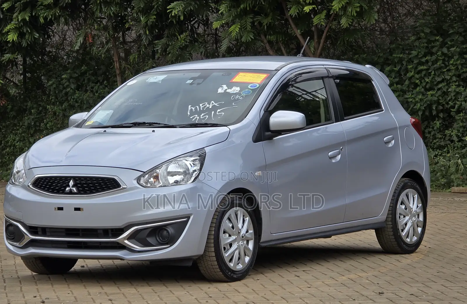 Mitsubishi Mirage 2019 Silver