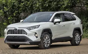 Toyota RAV4 2019 White