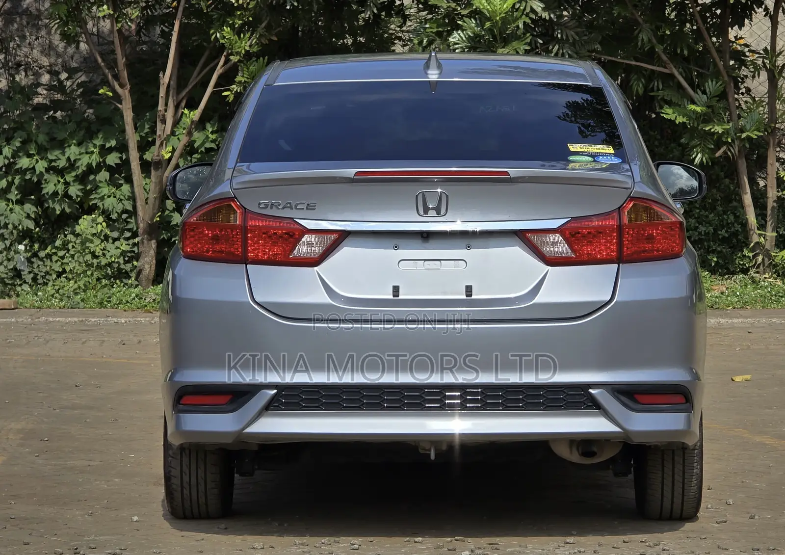 Honda Grace 1.5 Petrol FWD 2018 Gray