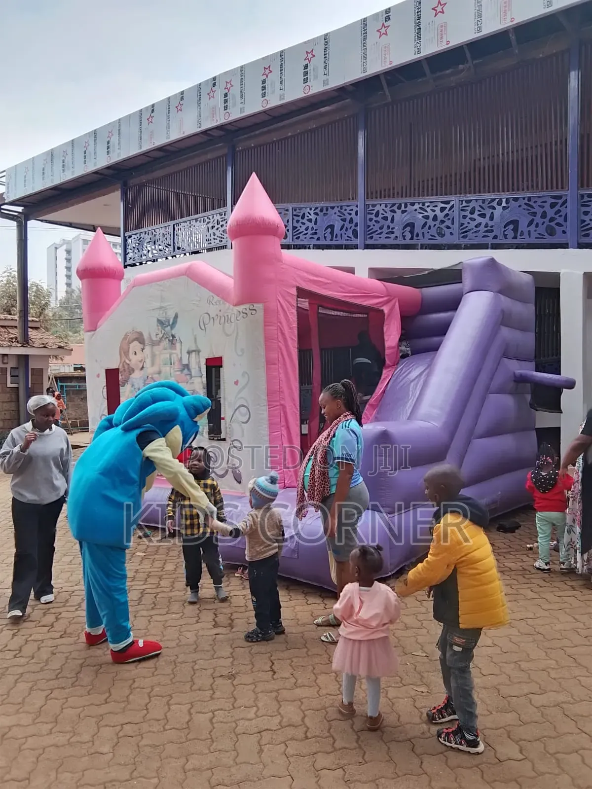 Fun Mascots for Kids’ Birthdays Events