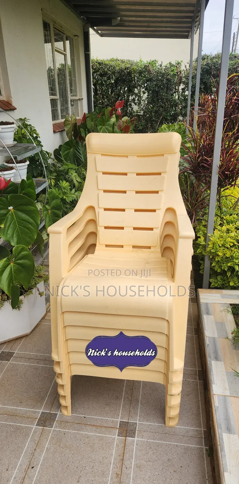 Relaxo Plastic Chair, Plastic Chairs With of Comfort