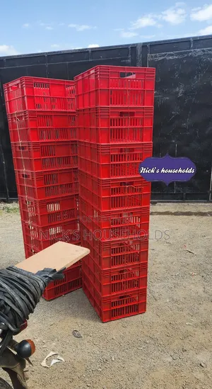 240 Polystack, Plastic Cates