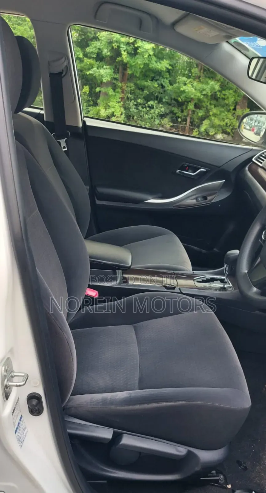 Toyota Premio 2019 White