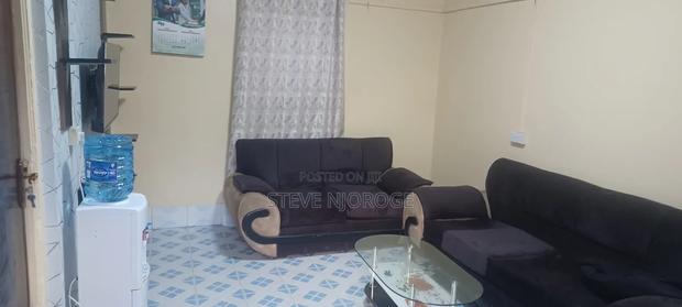 Airbnb Corner Place - thumbnail 6