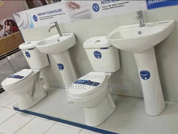 Ceramic Francia Toilet Seat Available - main view