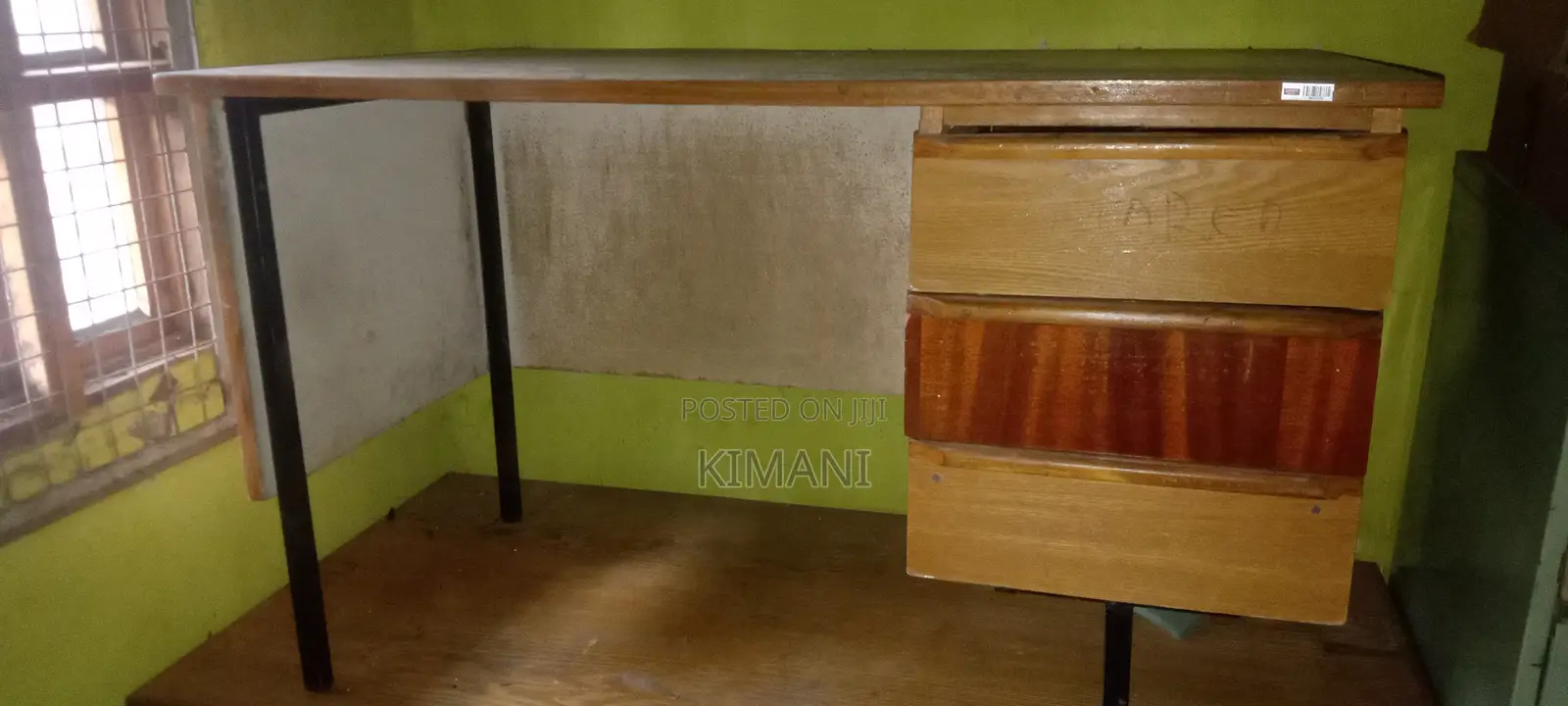Used Office Tables