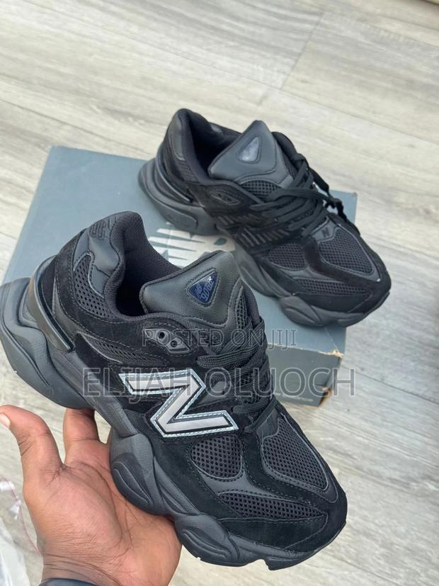 New Balance 9060 Black Cat - thumbnail 4