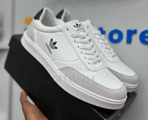 Adidas Casual
Size 40-45