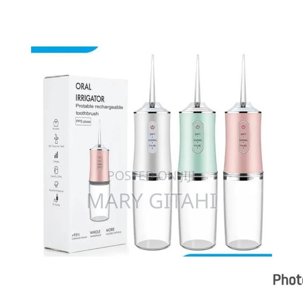 Rechargeable Portable Oral Irrigator With 4 Nozzles