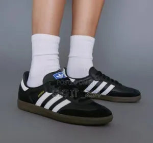 Samba Double Sol
Size 36,37,38
H