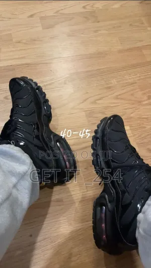 Tn Black Gold 
Size 40 To 45