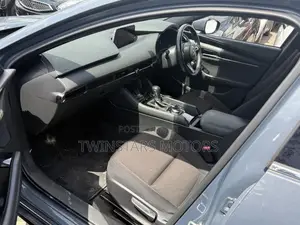 Mazda 3 2018 Silver
