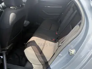 Mazda 3 2018 Silver