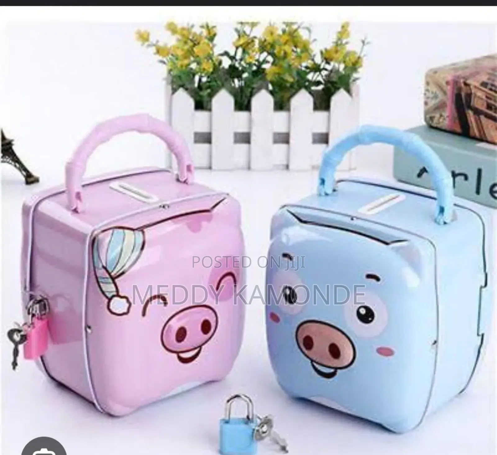 Metallic Piggy/Money Bank