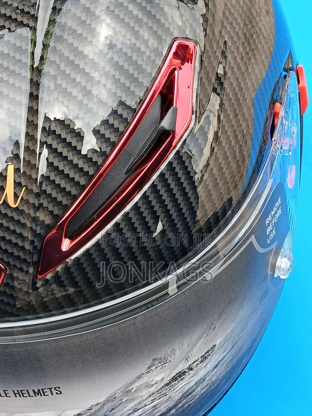 Full Face Dual Visor Motorcycle Helmet - thumbnail 8