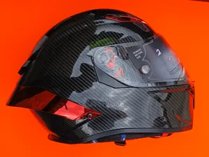 Full Face Motorcycle Helmet With Fibre Pattern