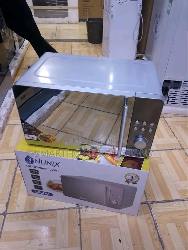 Nunix Microwave With Grill 20ltrs