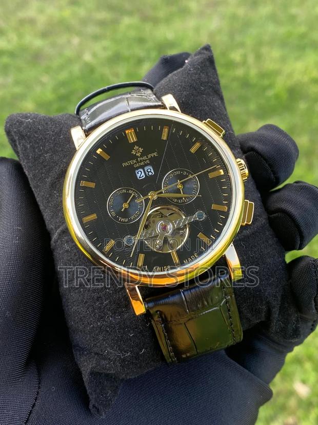 Automatic Watch - main view