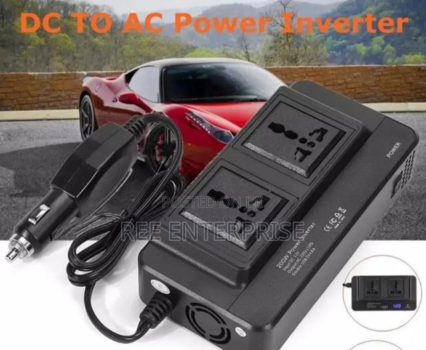 *200w Car Power Inverter Dc to Ac 12v to 220v