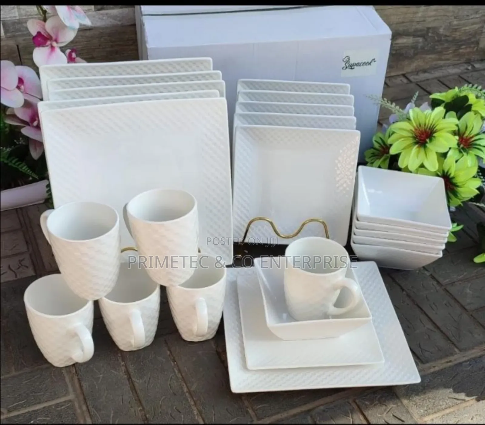 24 PCS Square Dinner Set.