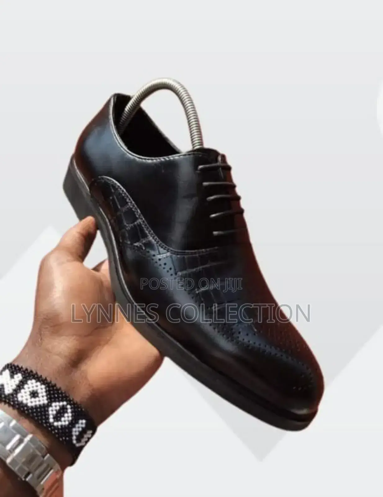 Official Shoes on Offer , Sizes 39_45 Available