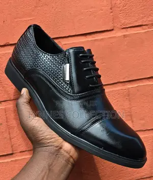 New Design Official Shoes Available Sizes 39_45
