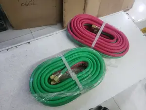 Professional Oxygen/Acetylene Hose – Color-Coded (Red/Green)