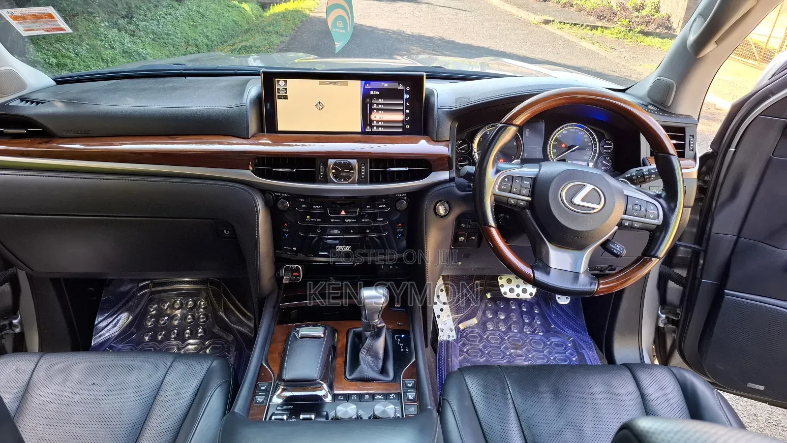 Lexus LX 570 AWD 2017 Gray