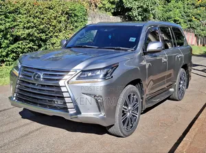 Lexus LX 570 AWD 2017 Gray
