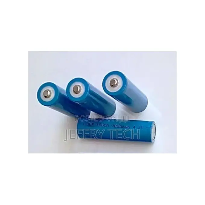 Battery Charger With 4pcs 3.7v Lithium-Ion Button for Device